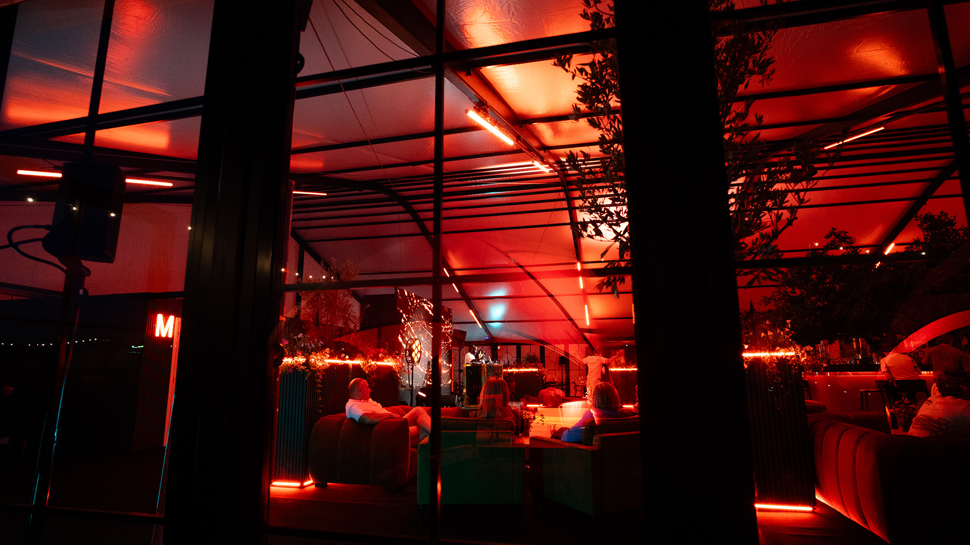 NOVA Glamping interiors