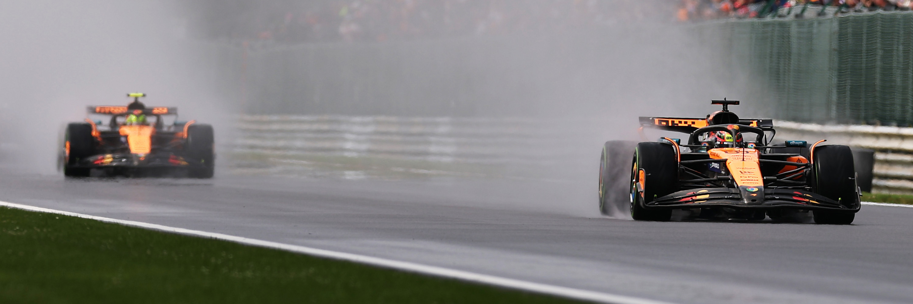 Oscar Piastri leads Lando Norris at the 2025 Belgian Grand Prix