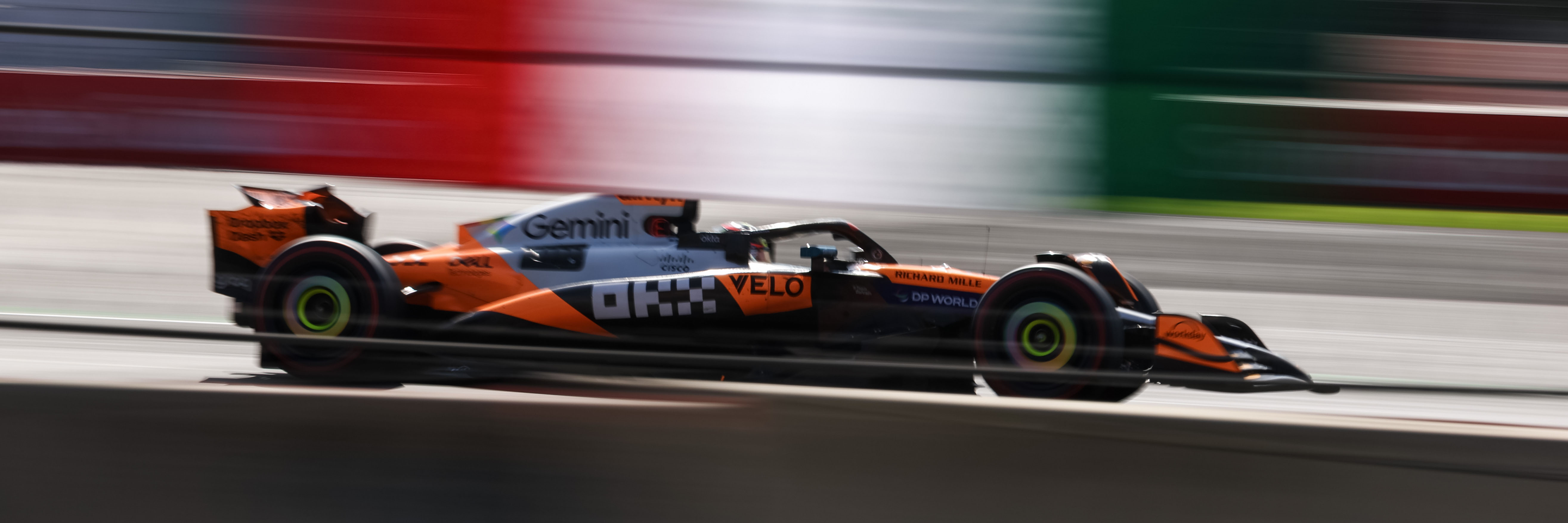 Oscar Piastri on track in the 2025 Mexican Grand Prix