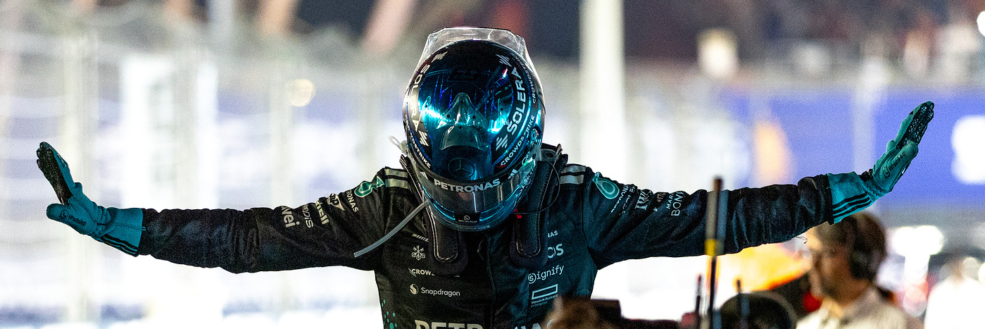 George Russell's T pose after winning the 2025 Singapore Grand Prix