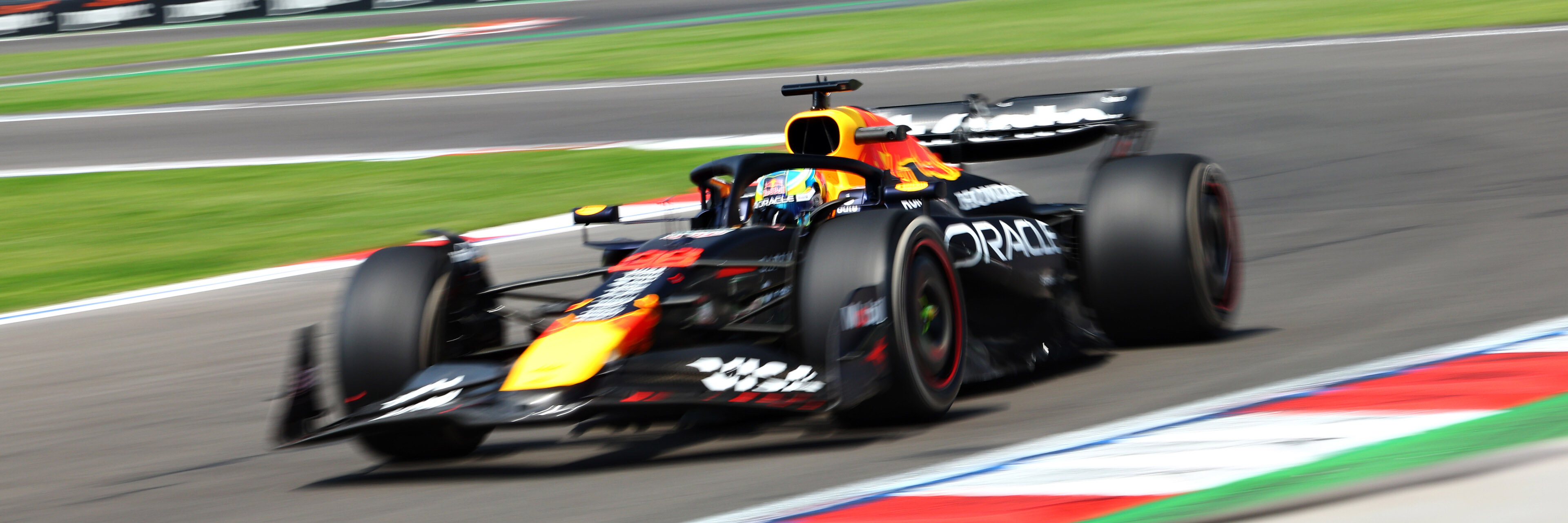 Arvid Lindblad on track in the red Bull F1 car