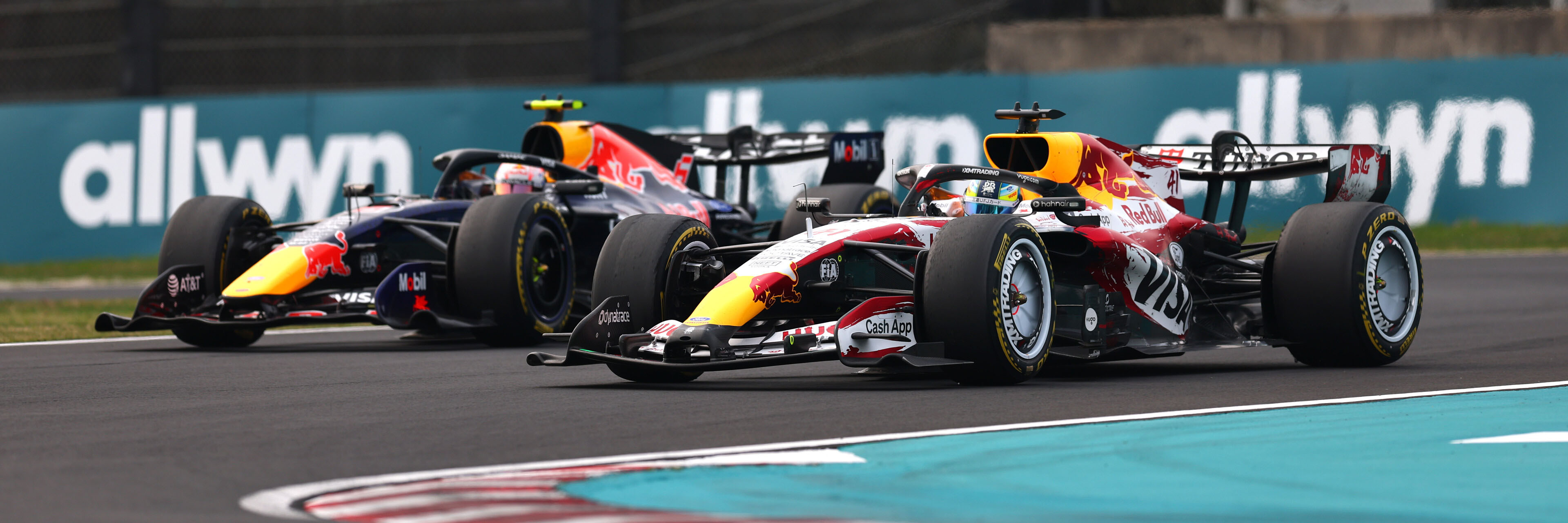 Arvid Lindblad and Isack Hadjar battling at the Japanese Grand Prix
