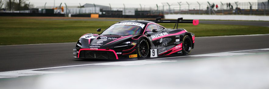 British GT cars racing at Silverstone