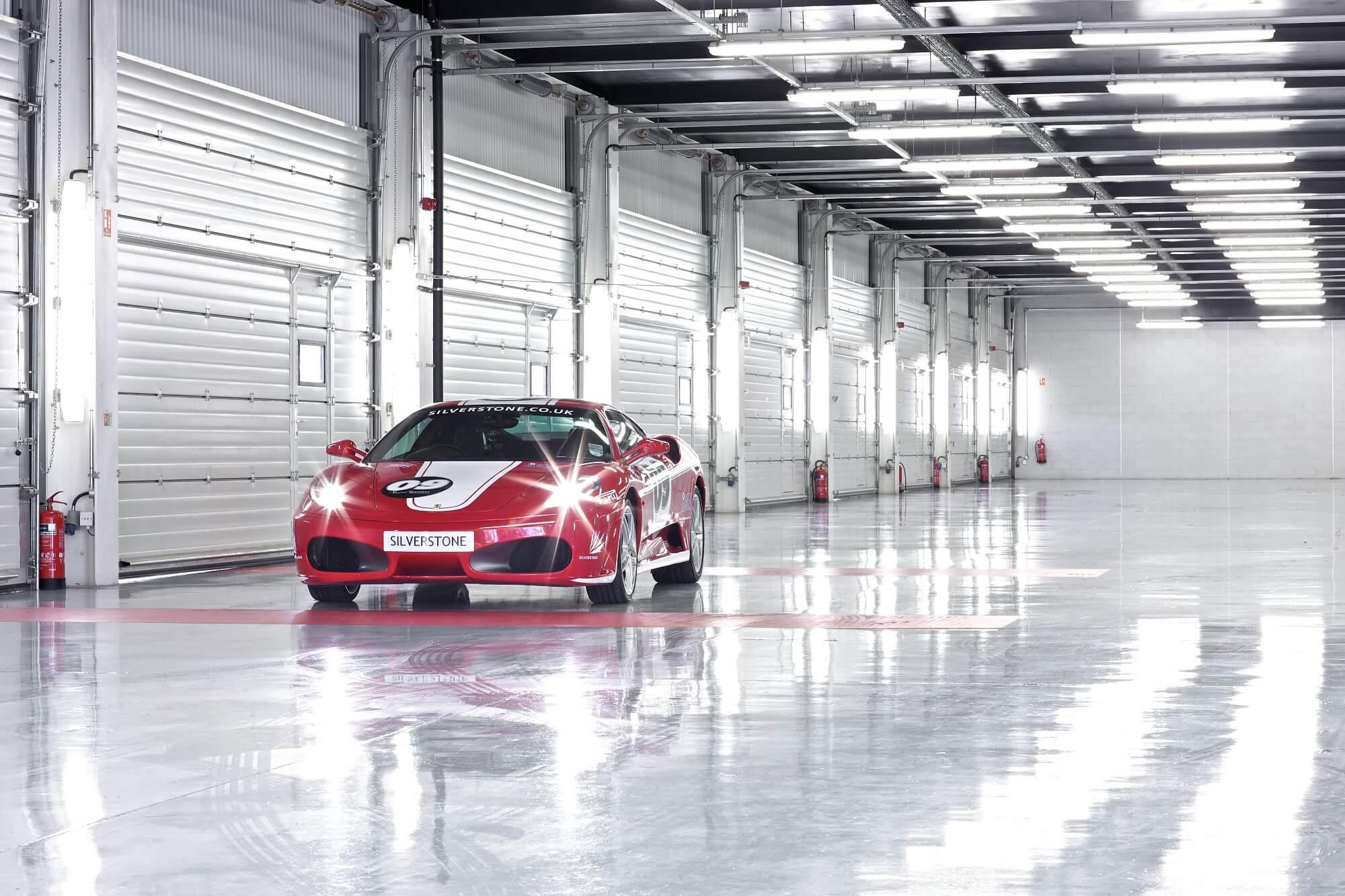 Pit garages