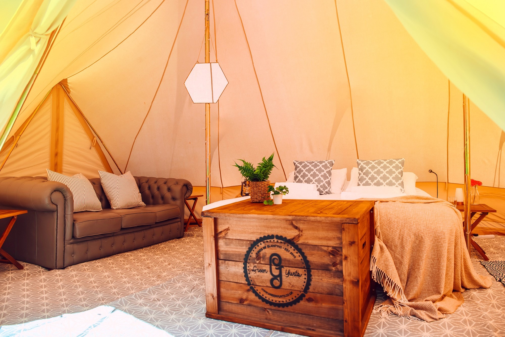nova glamping