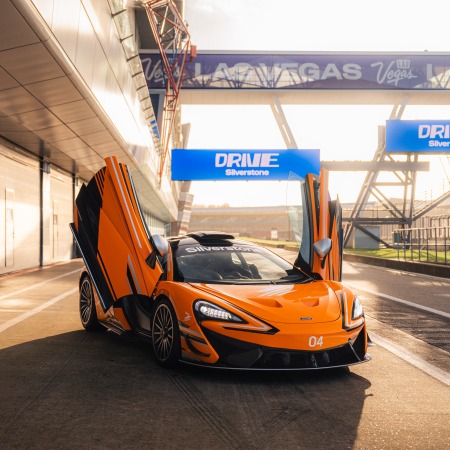 Hoodpin_Silverstone_DriveExperience2026_65 (1).JPG