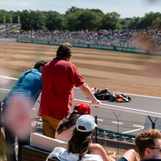 Hospitality Sprint Lounge