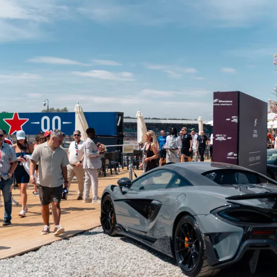 Hospitality Sprint Lounge